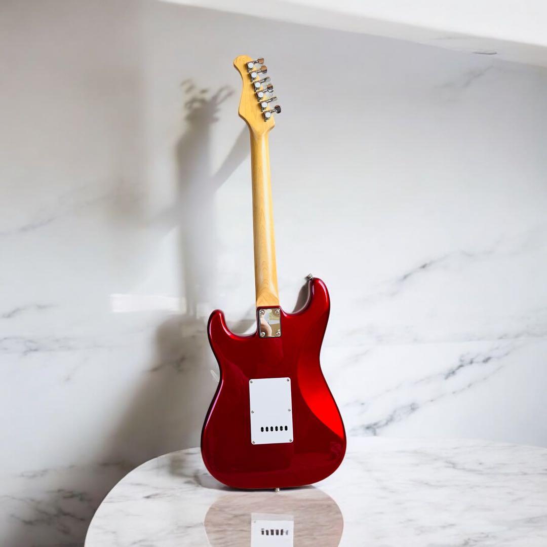 Bacchus バッカス　universe series ストラトキャスター