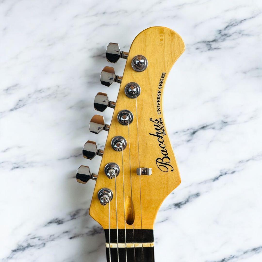Bacchus バッカス　universe series ストラトキャスター