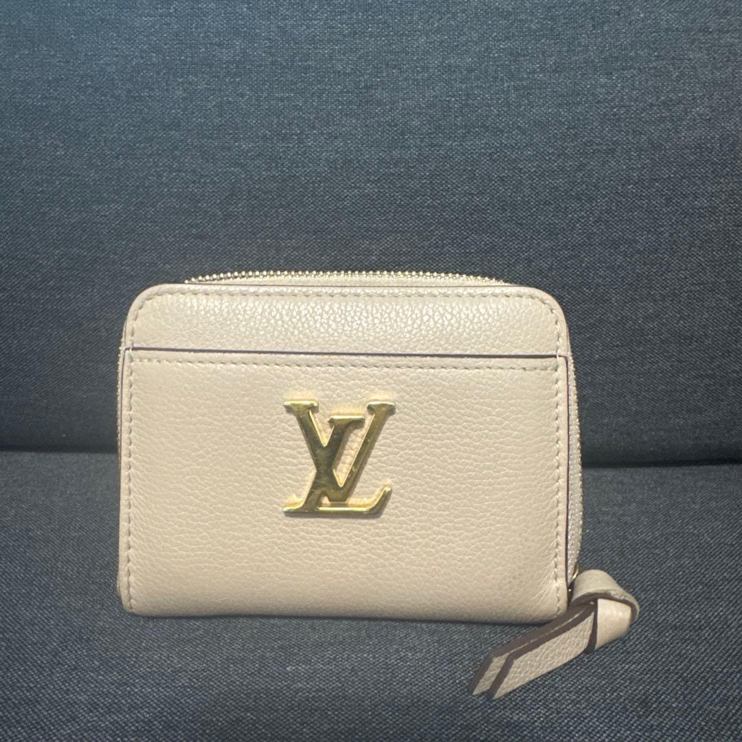 Louis Vuitton ベージュ ケース
