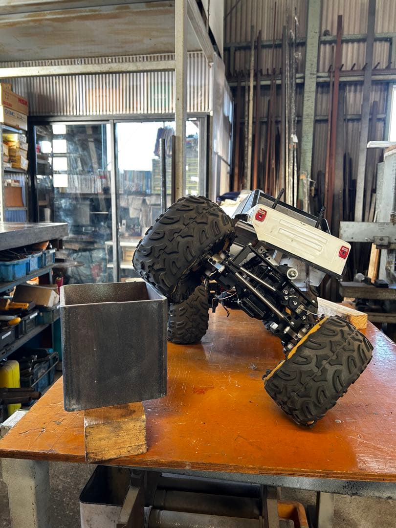 タミヤクラットバスター改　スティックシャーシ ハブリダクション4WS