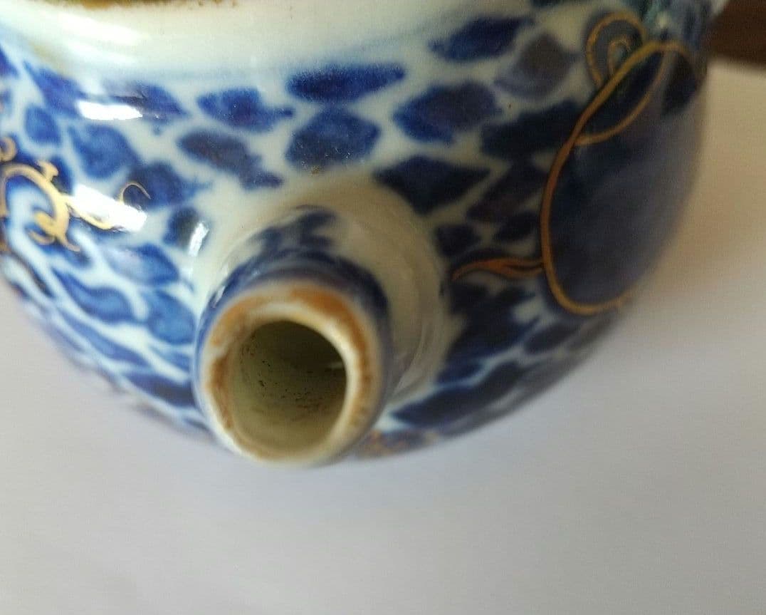 骨董　小さな急須　金の線描き鳳凰 アートな絵柄　蓋が可愛い！