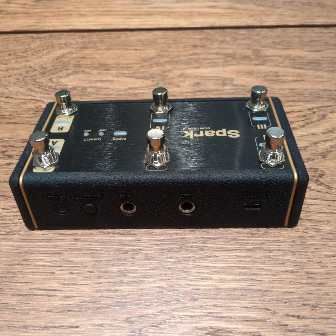 Spark Control X ギターエフェクターコントローラー