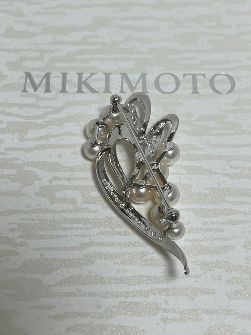 ミキモト　WGK18 パール×ダイヤ　ブローチ　美品