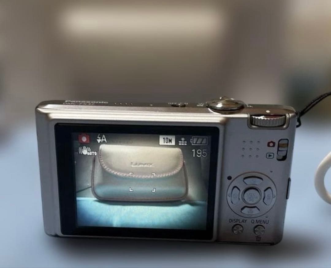 Panasonic LUMIX DMC-FS37コンパクトデジタルカメラ