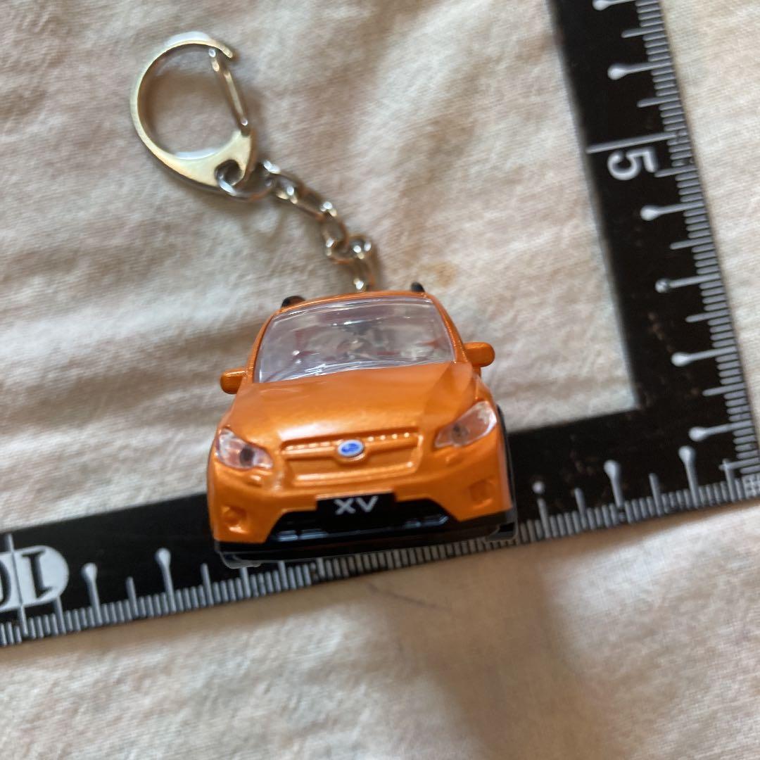 キーホルダー　スバルXV ミニカー　ライト　点灯確認済み　新品未使用　オレンジ