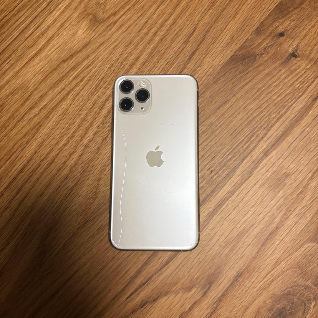 Apple iPhone 11 Pro シルバー 本体　SIMフリー