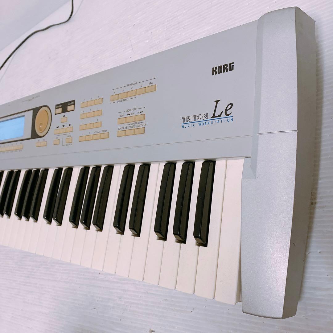 KORG シンセサイザー 61鍵盤 TRITON Le61