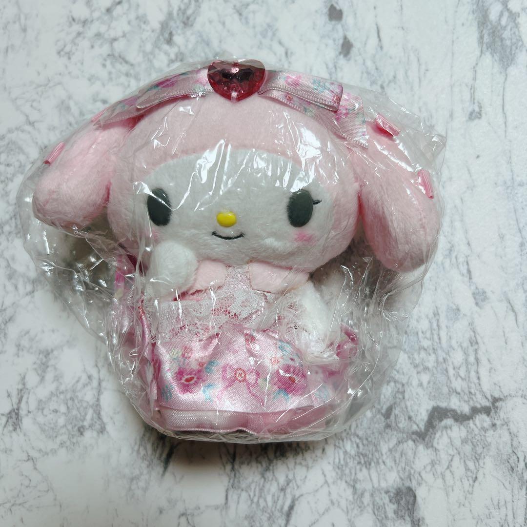 サンリオ　マイメロディ　マスコット　ぬいぐるみキーホルダー