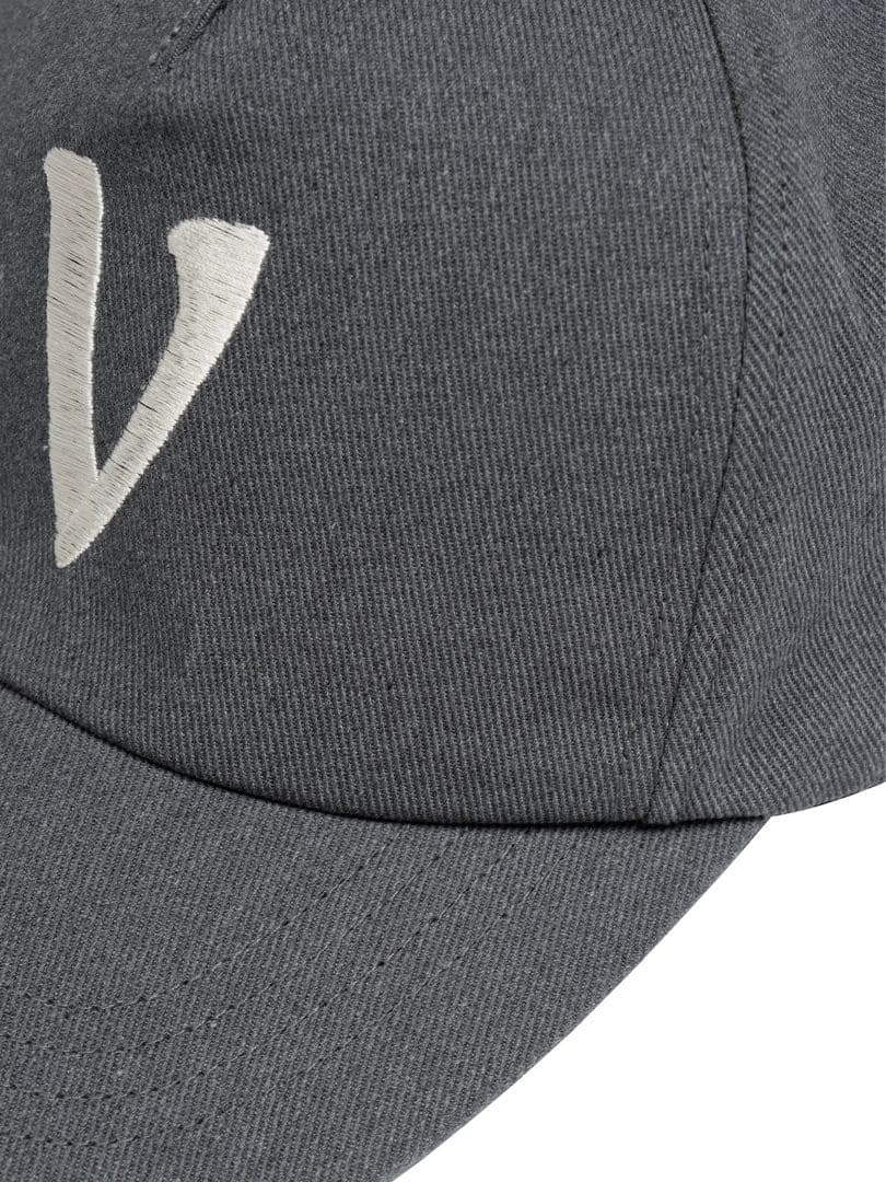 r*6様 OVY Initial Cap gray