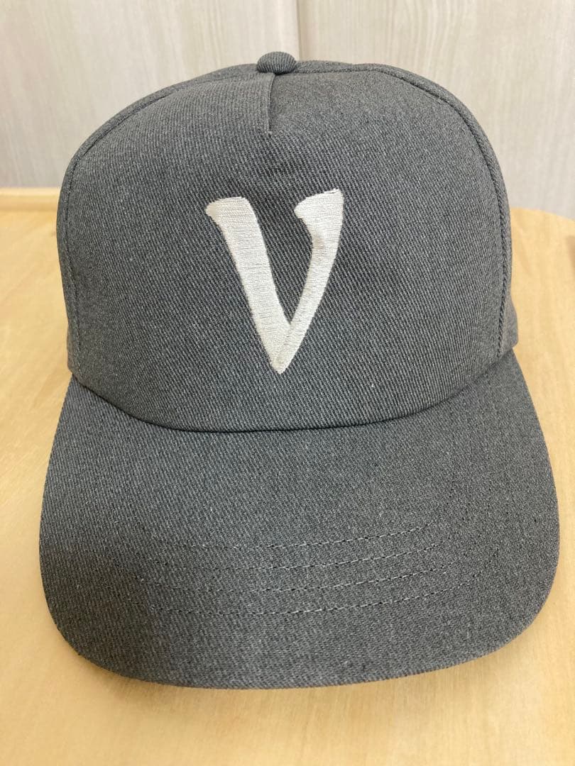 r*6様 OVY Initial Cap gray