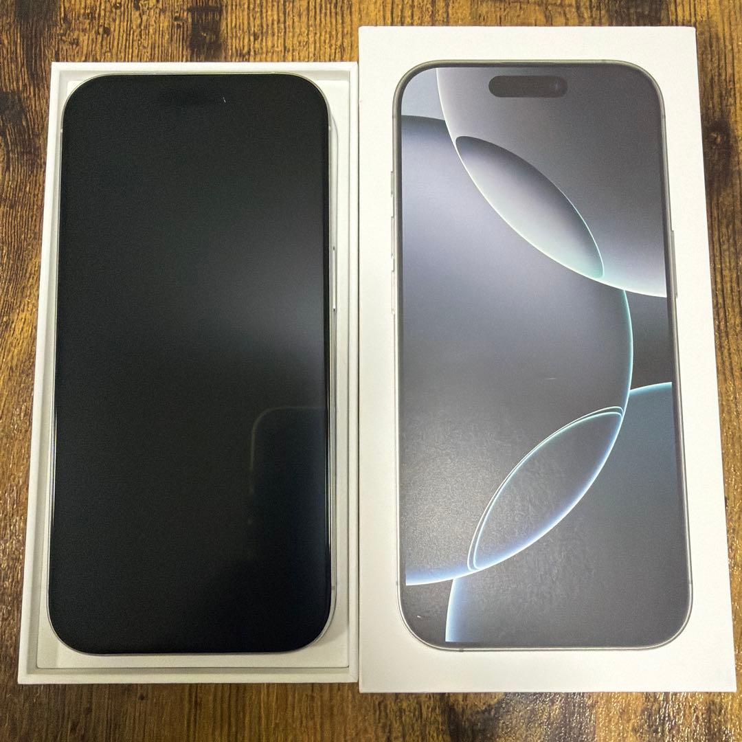 【バッテリー100%】iPhone16 Pro ホワイトチタニウム 512GB