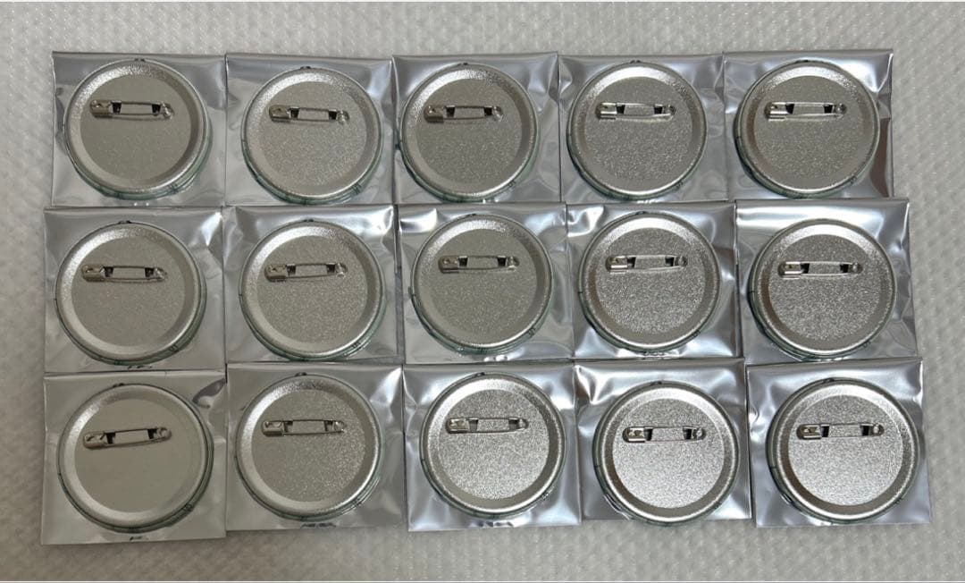 ブルーロック マイラ ラウンジウェア 缶バッジ 潔世一 15点