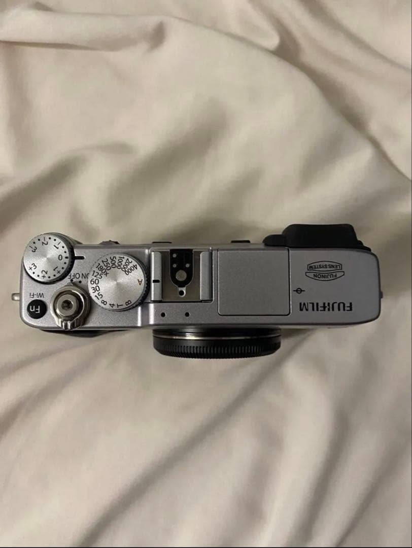 わ*ん様 Fujifilm X-E2 ミラーレスカメラ シルバー
