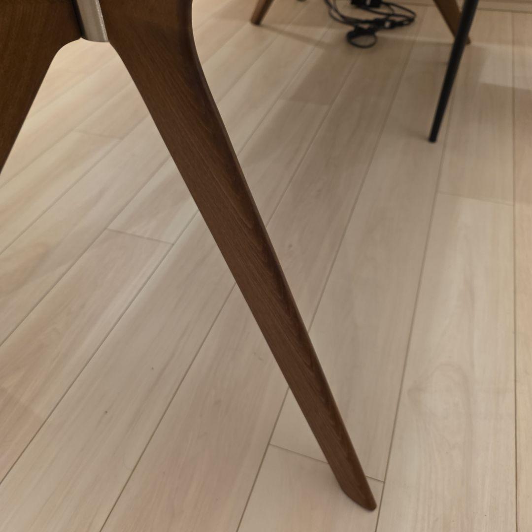 カリガリス トーキョー セラミックダイニングテーブル