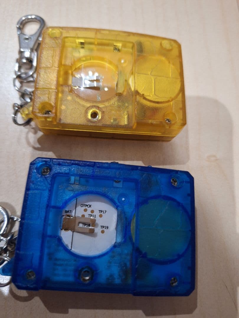 デジタルモンスターx ver.3　イエロー　ブルー　動作確認済品