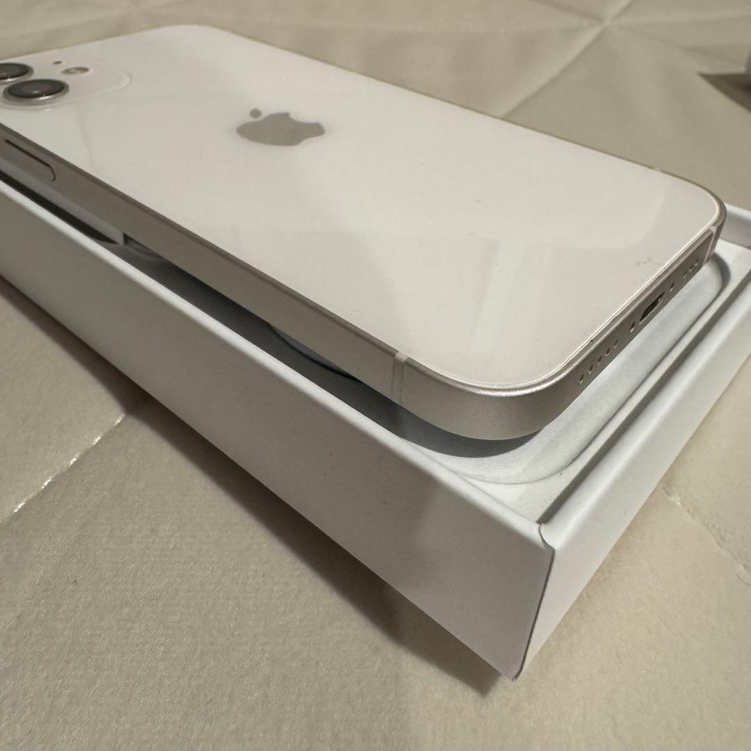 【付属品完備】Apple iPhone 12 ホワイト 64GB SIMフリー