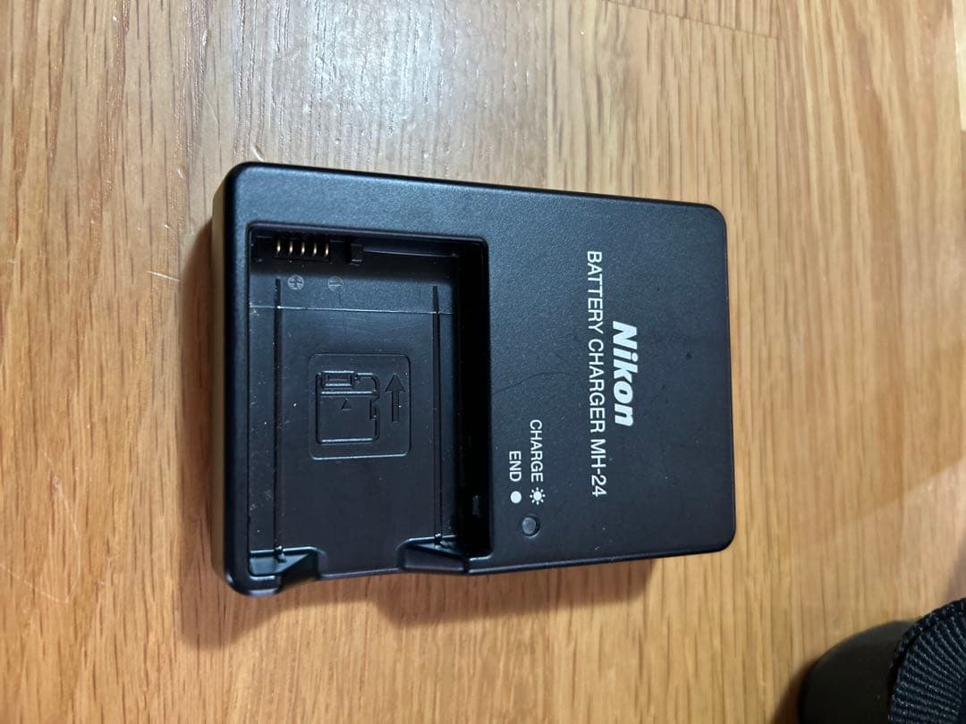 Nikon 一眼レフカメラ　D5200