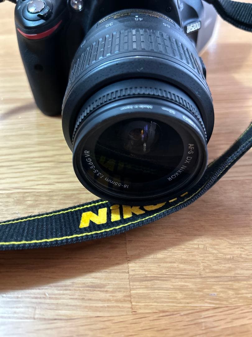 Nikon 一眼レフカメラ　D5200