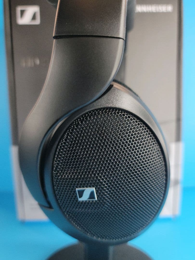 【美品】SENNHEISER ゼンハイザー HD 560S （新）