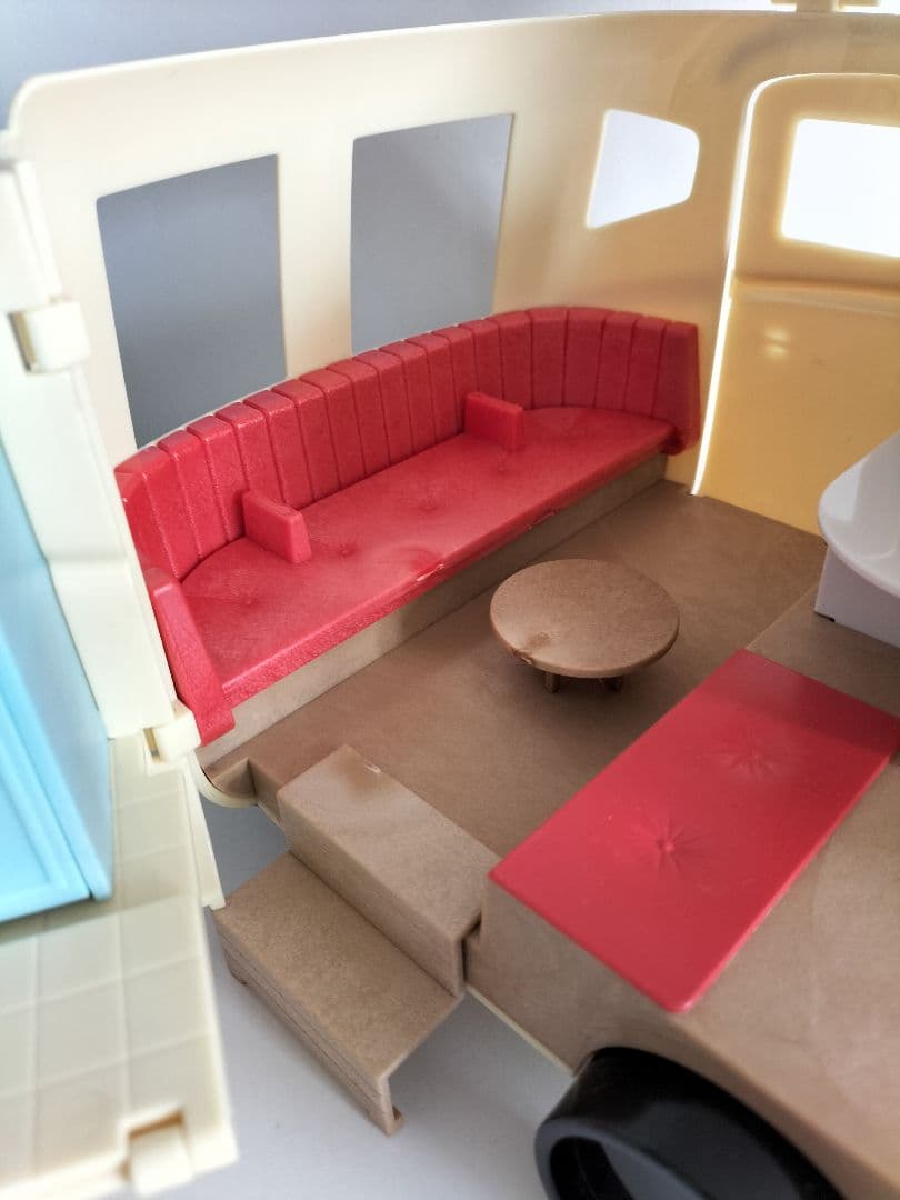 確認用。シルバニア　UK キャラバン　ファミリーカー