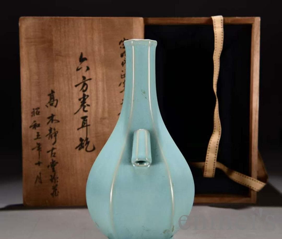 中国古美術 宋款汝窯 天青釉 六方巻耳瓶 花瓶 古陶磁 唐物 時代物 木箱付き