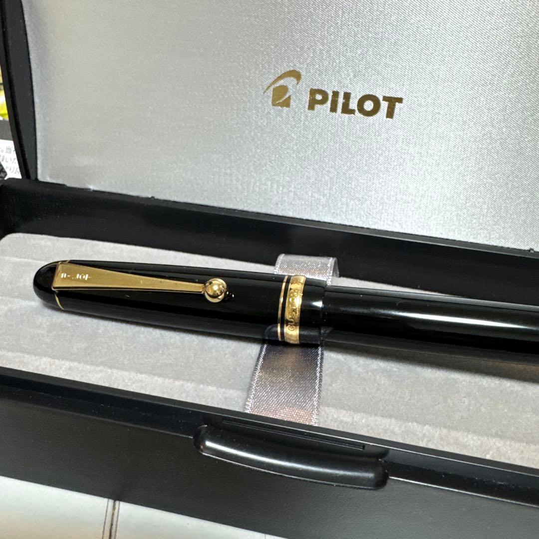 PILOT パイロット万年筆 カスタム74 ブラックFKKN-12SR-B