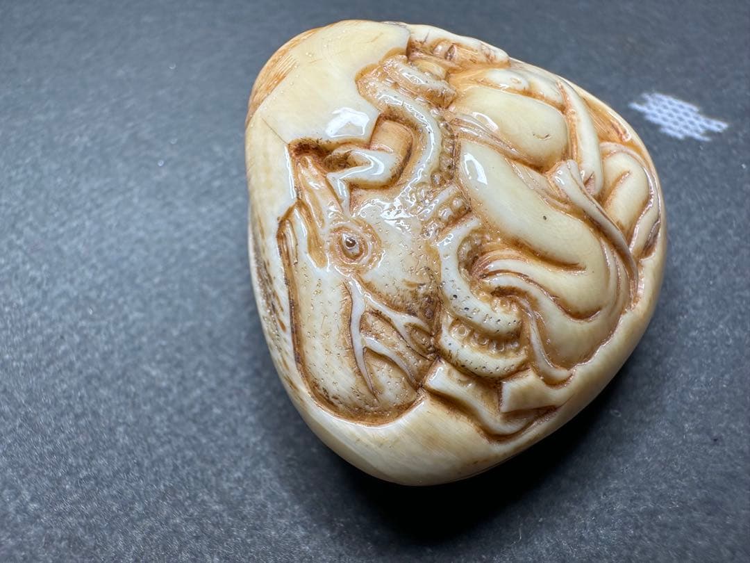 極上　浮世絵春画　根付　天然素材　アンティーク　骨董　飾り物　古美術　置物