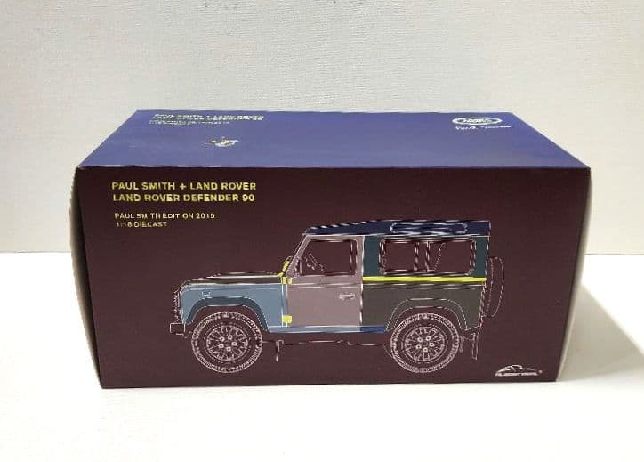 ポール・スミス　ランドローバー　1/18　マルチカラー