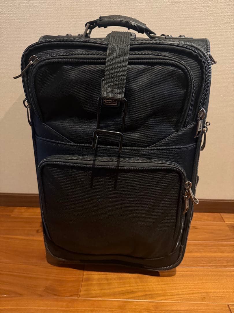 トラベルプロ Travelpro FlightCrew™ 5 22