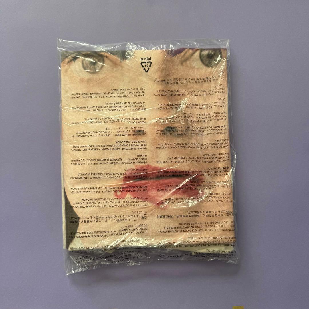 哀れなるものたち　POOR THINGS Tシャツ