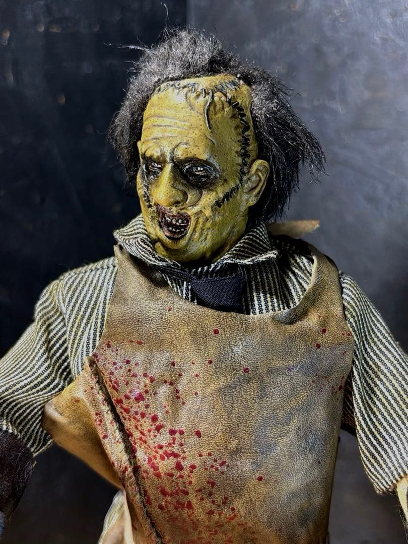 サイドショウ　12インチ　テキサスチェーンソー　レザーフェイス