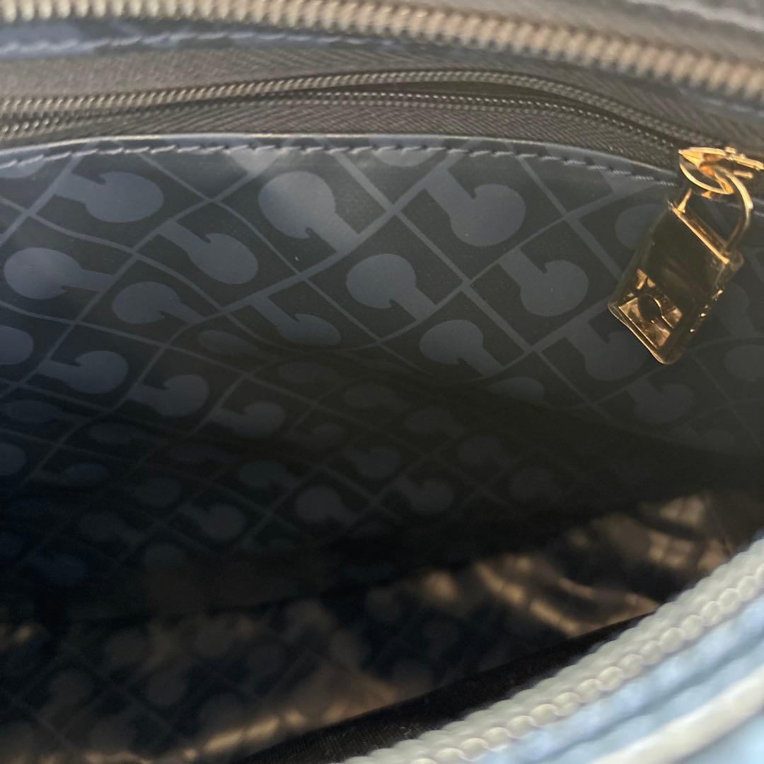 ゲラルディーニショルダーバッグ