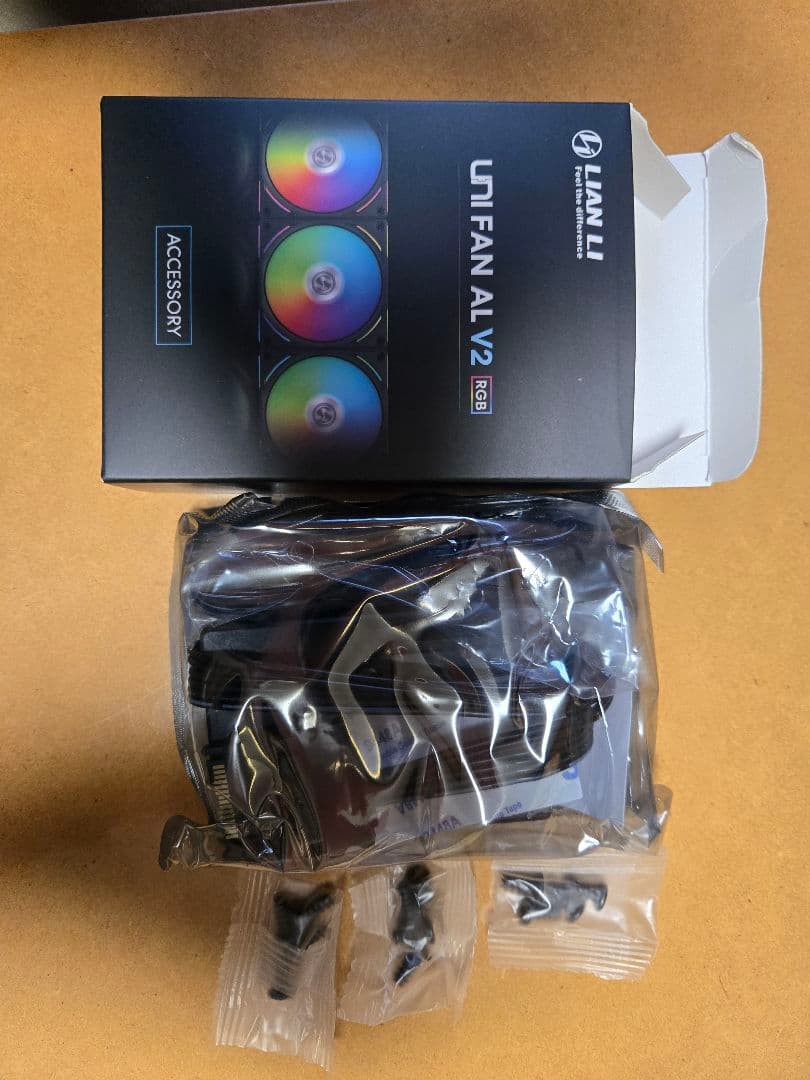 UNI FAN AL120 V2 RGB ブラック 6個