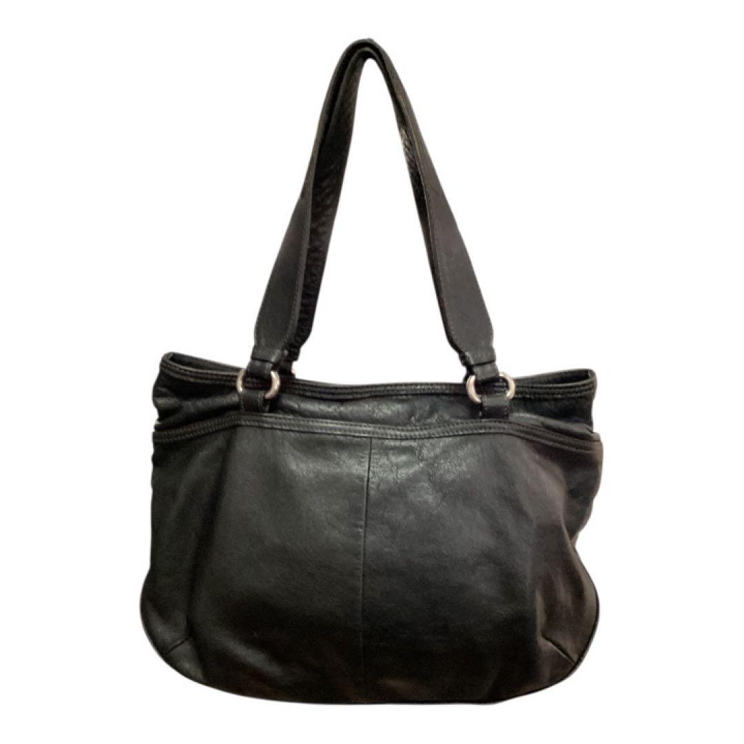 バーバリーブルーレーベル　ブラックレザーショルダーバッグ三陽商会