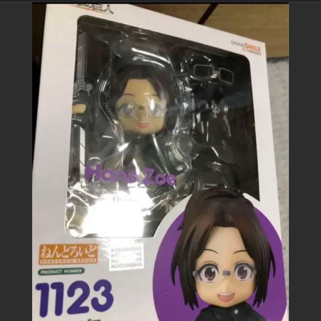 土・日限定値下げいたしました　進撃の巨人 ハンジ・ゾエ フィギュア　RAH