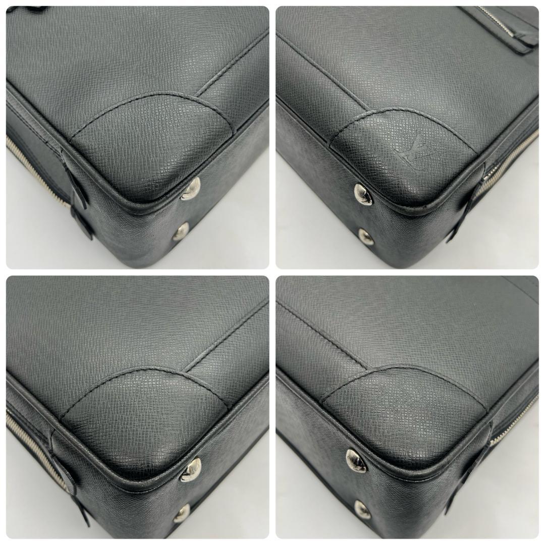 ルイヴィトン アレクサンダー タイガ ダークグレー ビジネス 斜め掛け シルバー