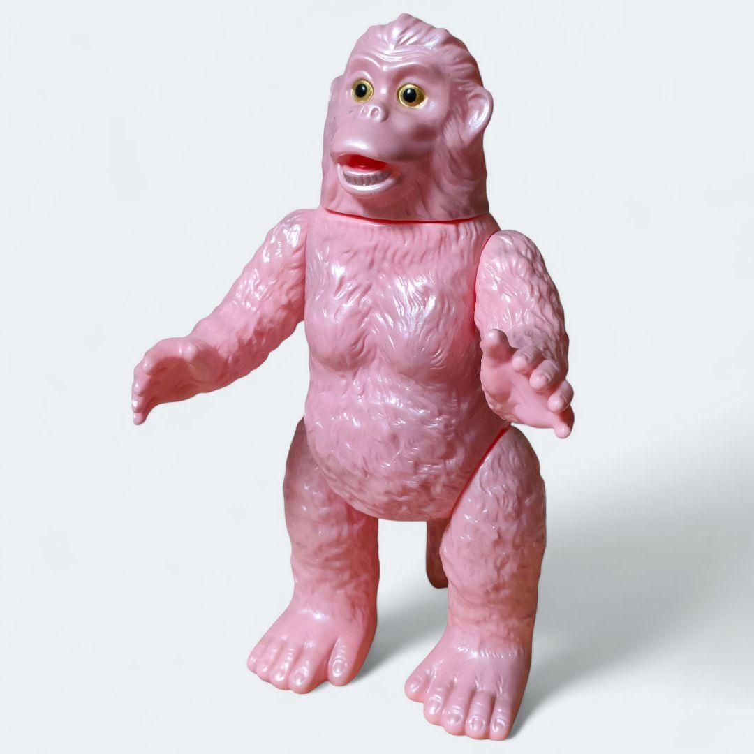 【円谷プロ】ブルマァク 復刻版 ゴロー ピンク ソフビ