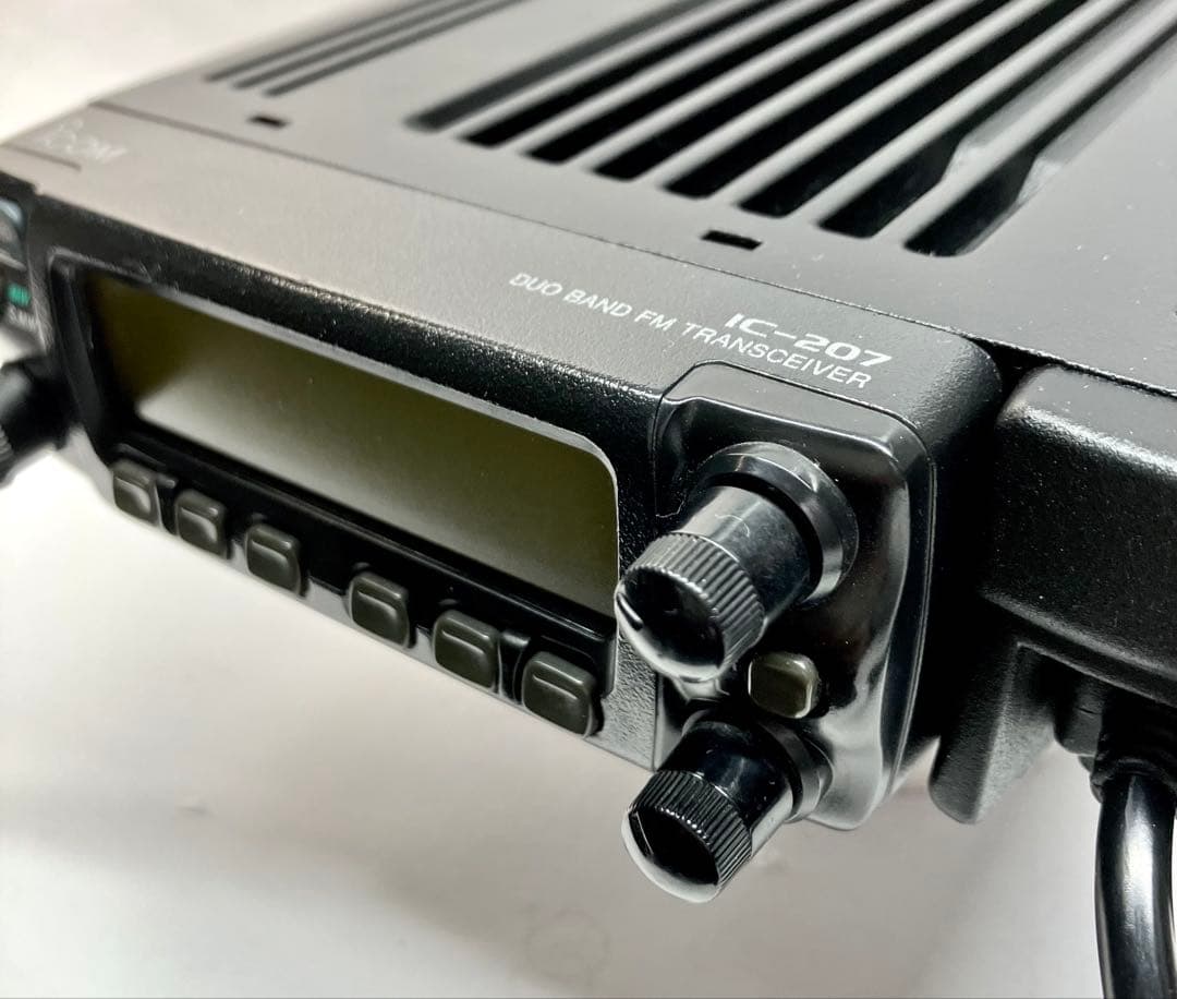 アイコムIC-207D 50w アマチュア無線機