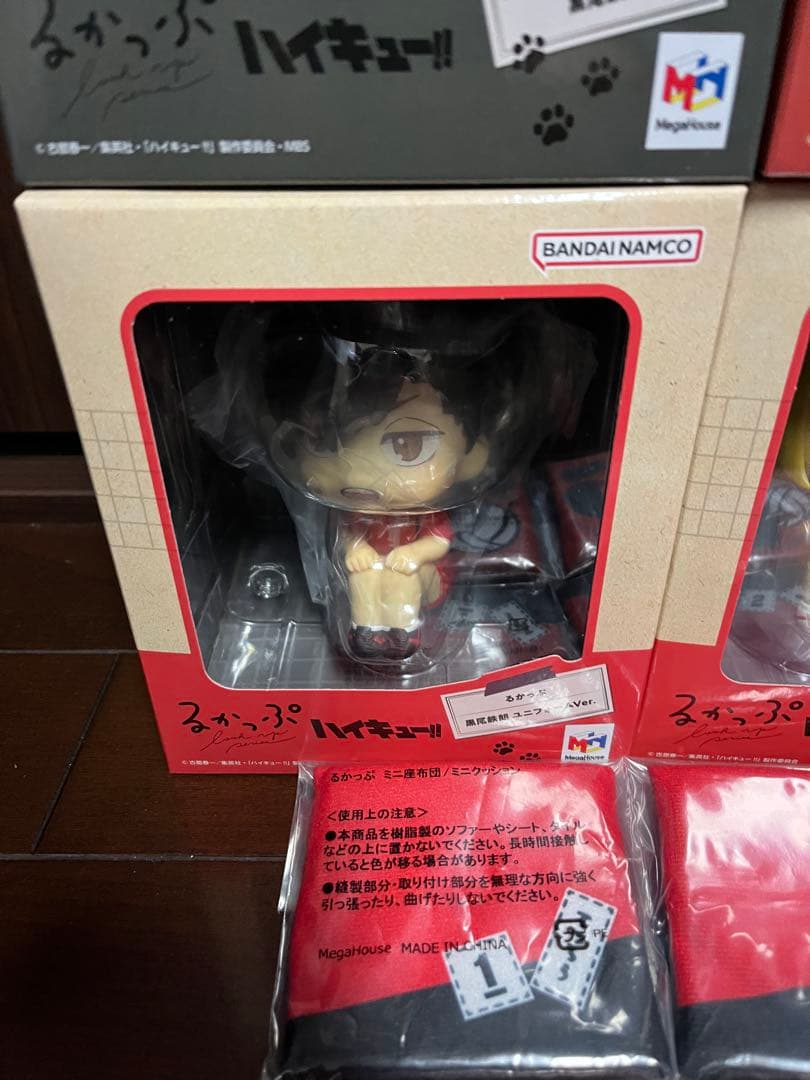 ハイキュー!! るかっぷ 座布団付き黒尾鉄朗 孤爪研磨 制服 ユニフォーム