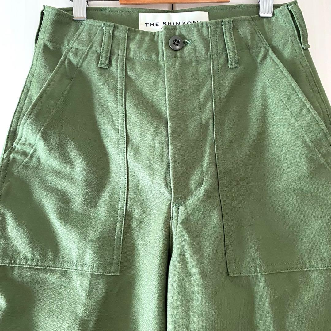 美品✨THE SHINZONE ザシンゾーン ベイカーパンツ 32 カーキ