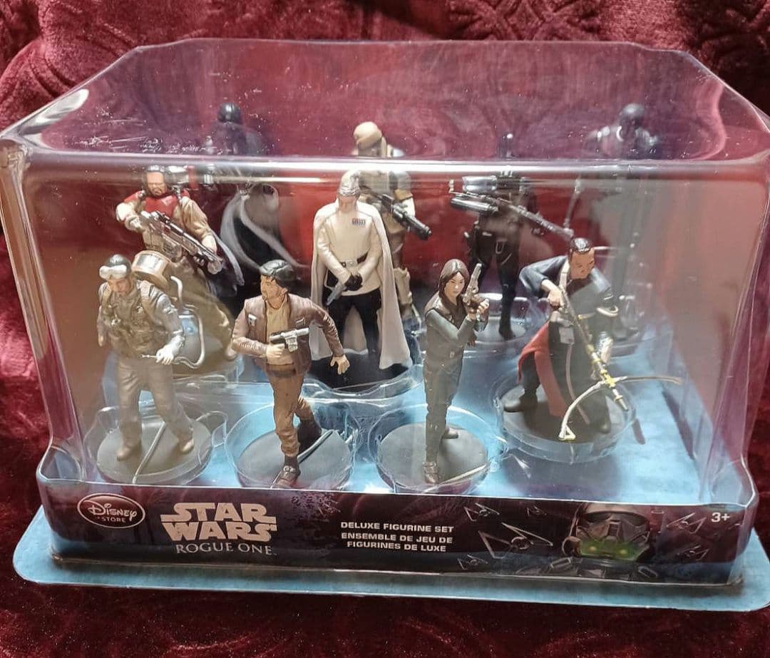 スター・ウォーズ デラックスフィギュアプレイセット（赤と青セット）　新品未使用