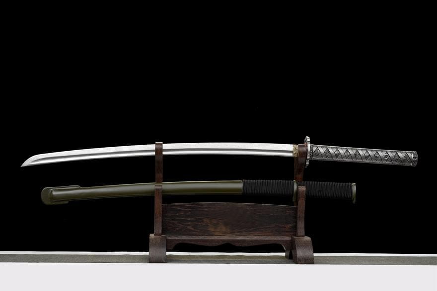 【軍刀一守護者】 日本刀 模造刀 居合刀 斬馬刀 龍泉剣 清剣 唐刀 漢剣