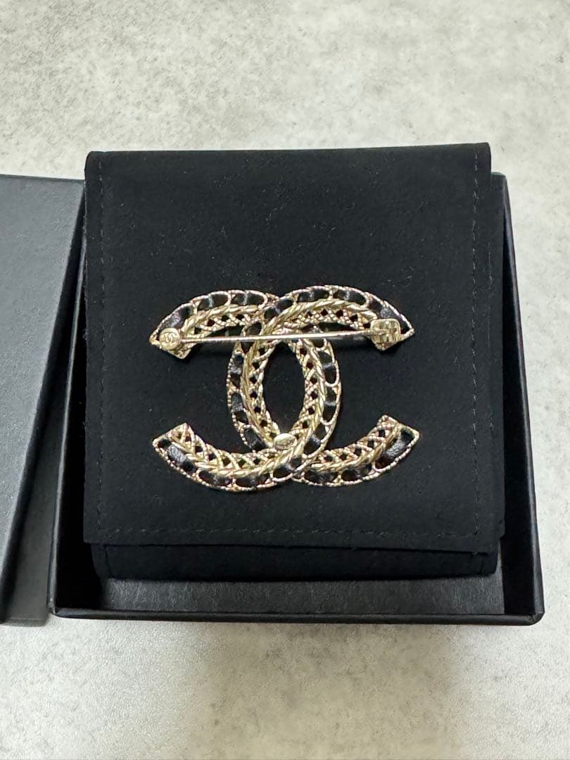 最終価格　期間限定出品　CHANEL シャネル　ブローチ　確実正規品