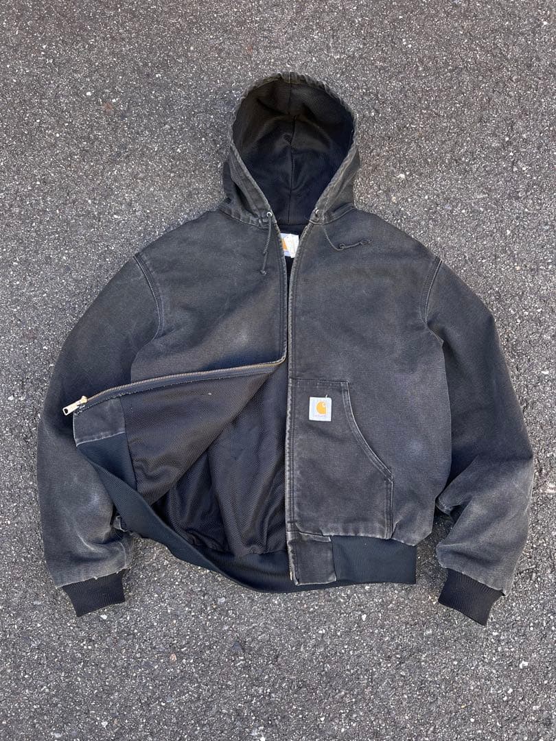 ヴィンテージカーハートアクティブジャケット