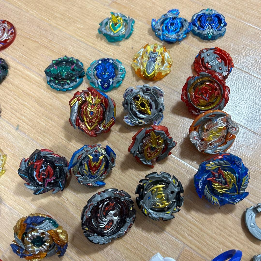 歴代　ベイブレードシリーズ