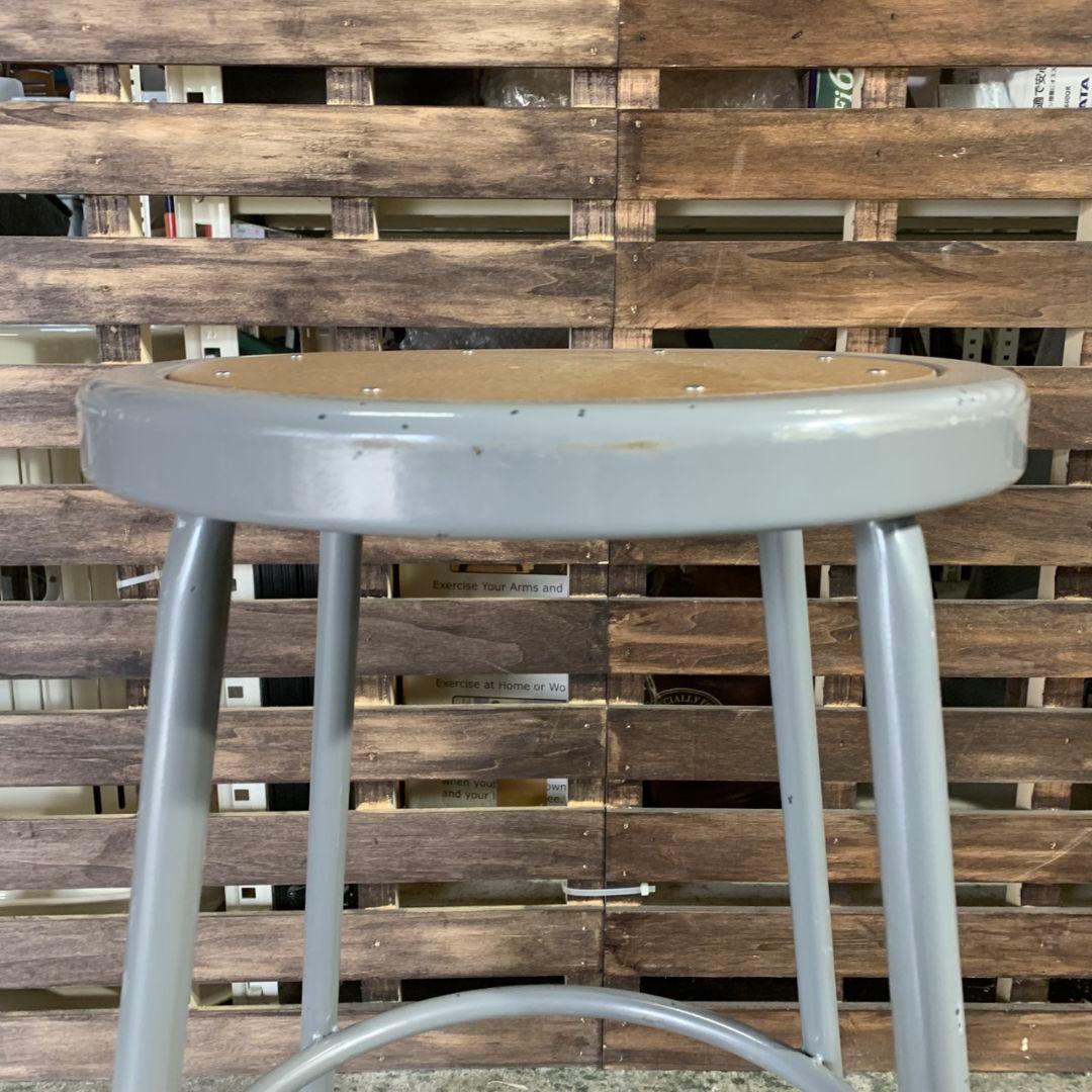 J814 LAB STOOL Mサイズ パシフィックファニチャーサービス