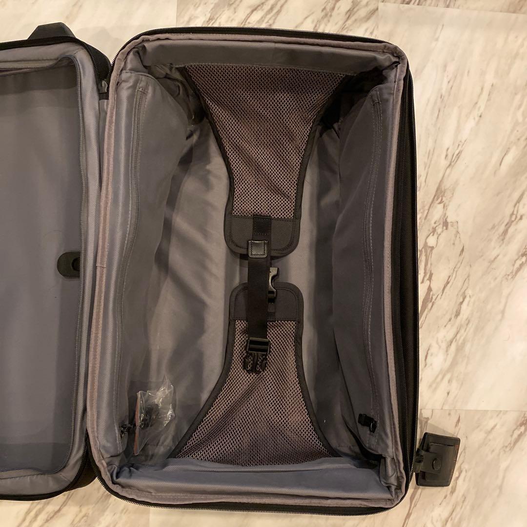 機内持込可トゥミ キャリーケース 22020 D2 アルファ2 エクスパンダブル