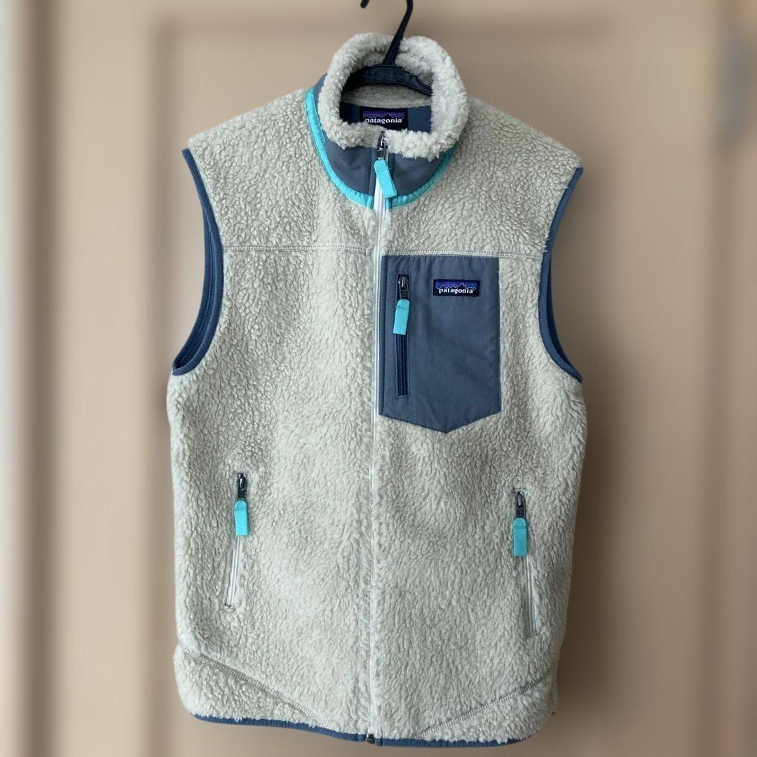 patagonia フリースベスト レトロX ボア　アイボリー/グレー