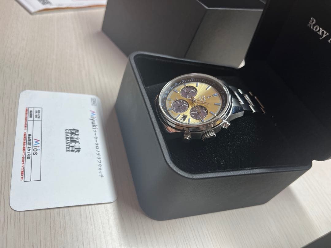 最安値‼️無職転生　ロキシー　腕時計　ソーラークロノグラフウォッチ 1000本限定