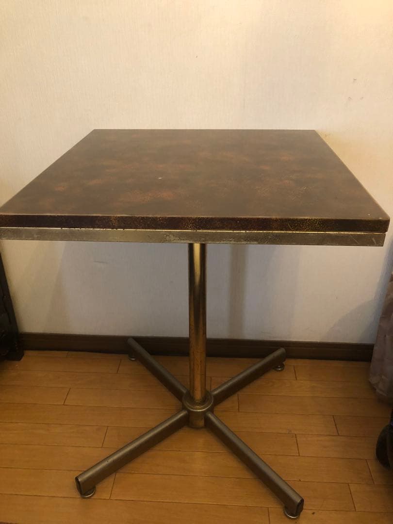 カフェ　テーブル　マーブル調　真鍮　アンティーク　正方形　ブラウン　金